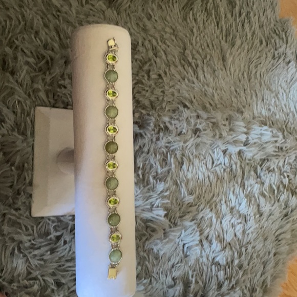 Jade peridot sterling sliver bracelet - Picture 4 of 7